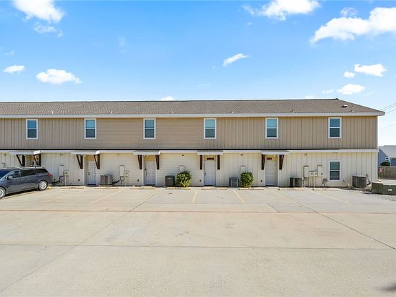 2nd image of 14915 Packery View Loop