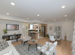 117 Gerry Rd #G, Chestnut Hill, MA 02467