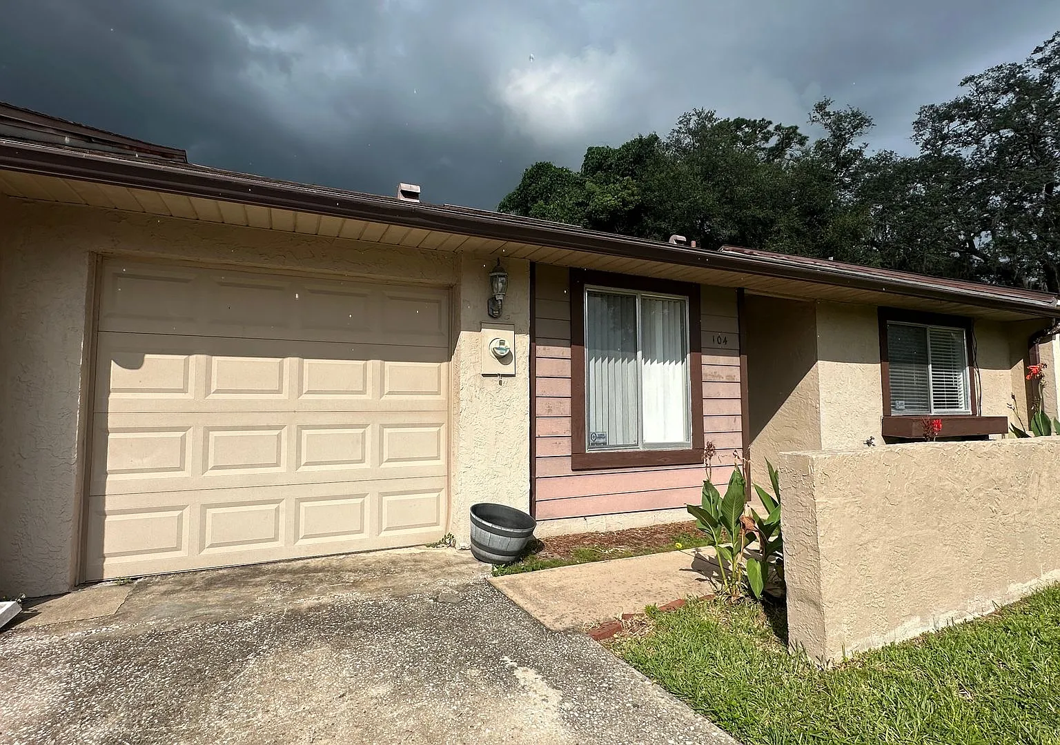 Spacious 2 bedroom, 2 bathroom condo for rent in Sanford, FL — Photo 1