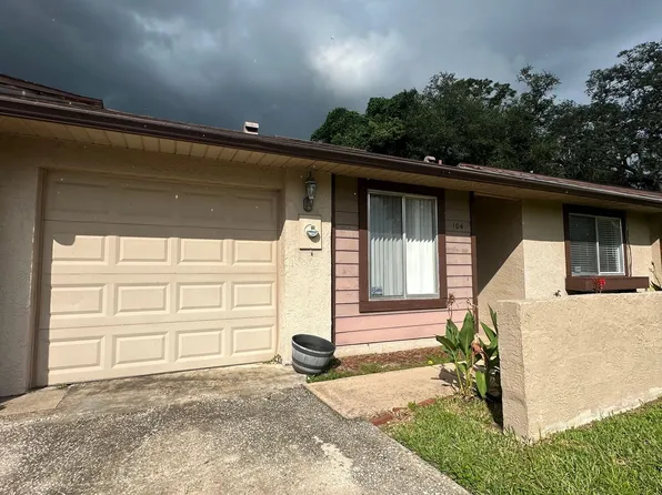 104 Sycamore Ct, Sanford, FL 32773