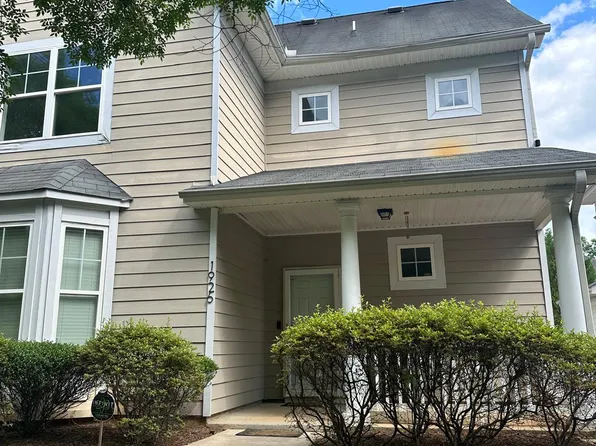 1926 Stanton Rd, East Pt, GA 30344