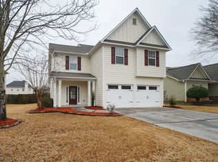 8 Penfield Dr, Cartersville, GA 30120