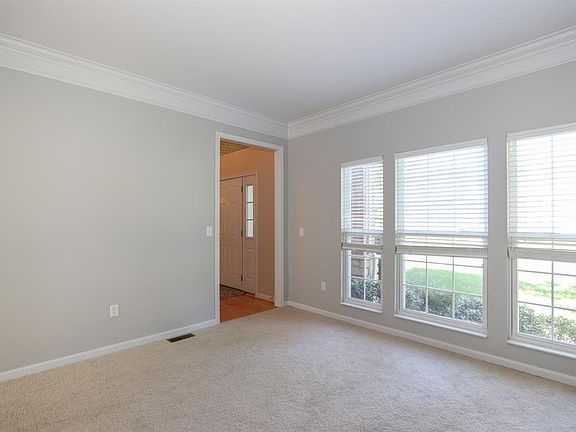 5th image of 6057 Windy Hollow Ct