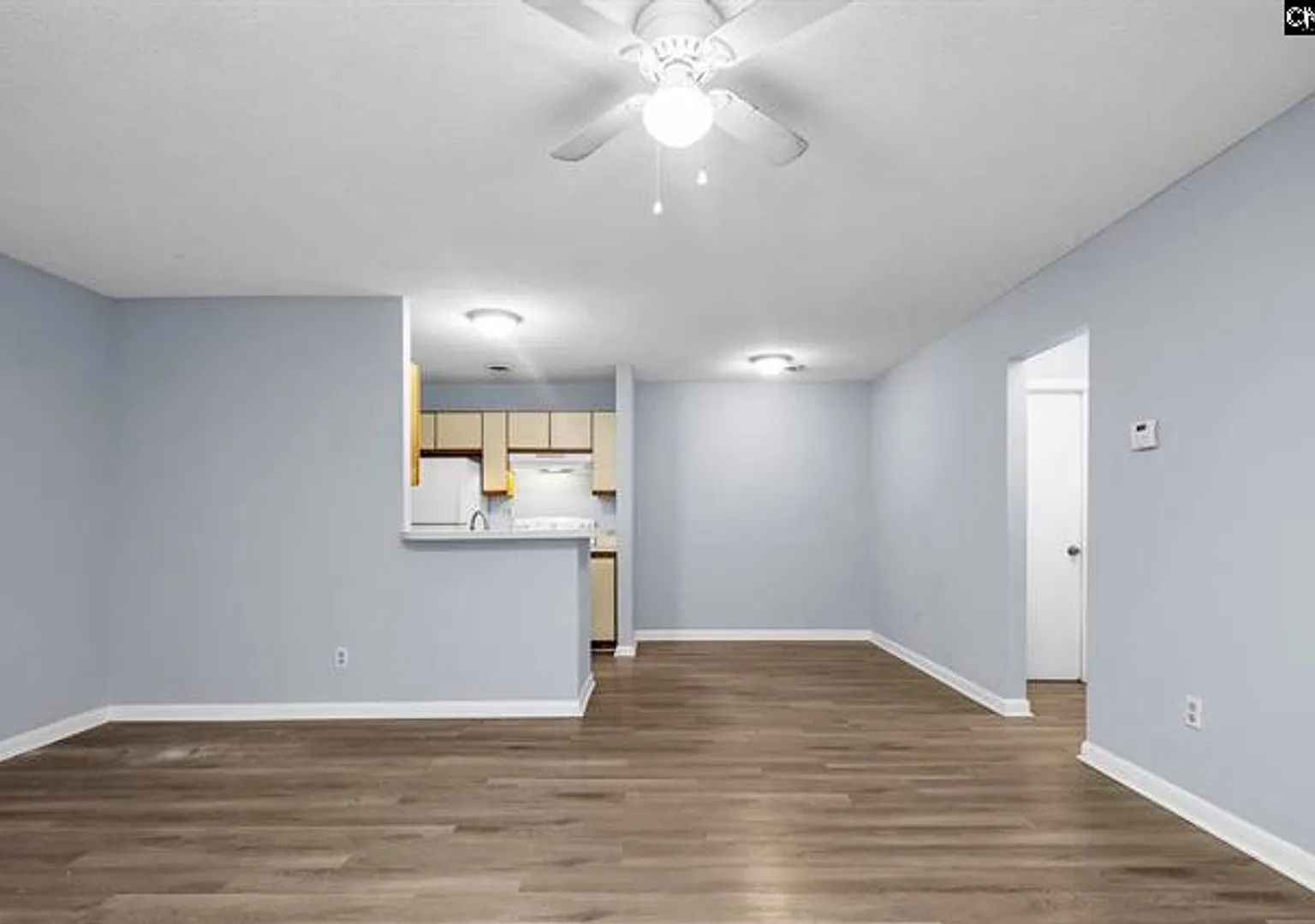 Convenient 1BR Condo in a Great Location — Photo 1