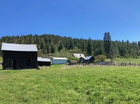 2242 Highway 25 S, Kettle Falls, WA 99141