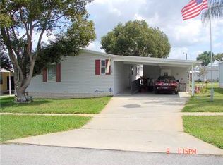 37722 Newport Dr, Zephyrhills, FL 33542