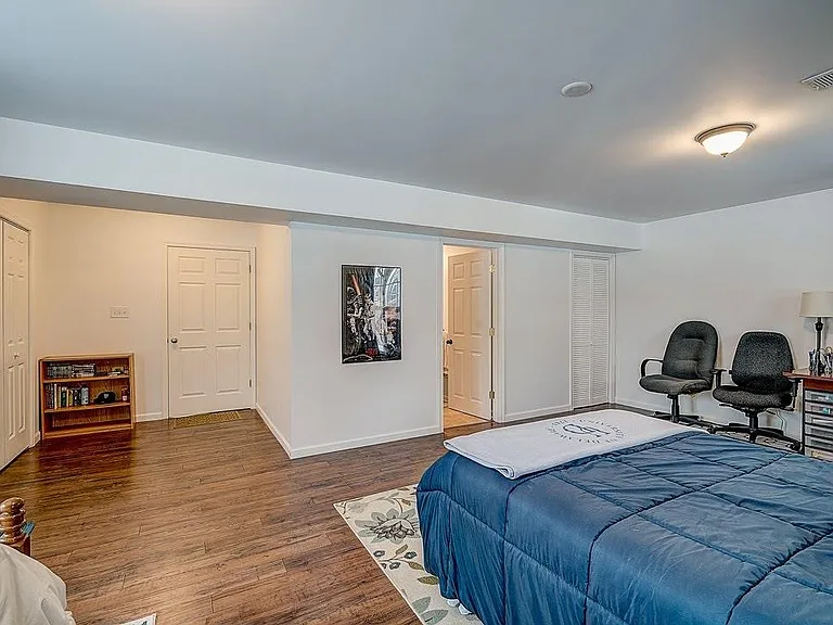 458 Jacobsen Dr #1 — Photo 3