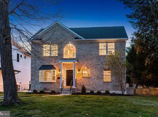 103 Battle St SW, Vienna, VA 22180