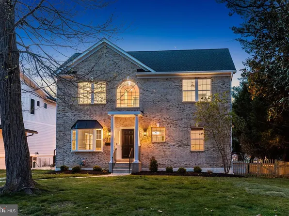 103 Battle St SW, Vienna, VA 22180