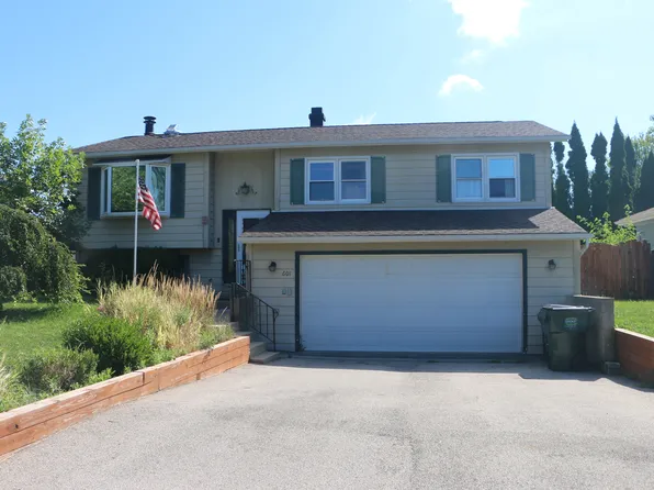 601 Deerpath Dr, Lindenhurst, IL 60046