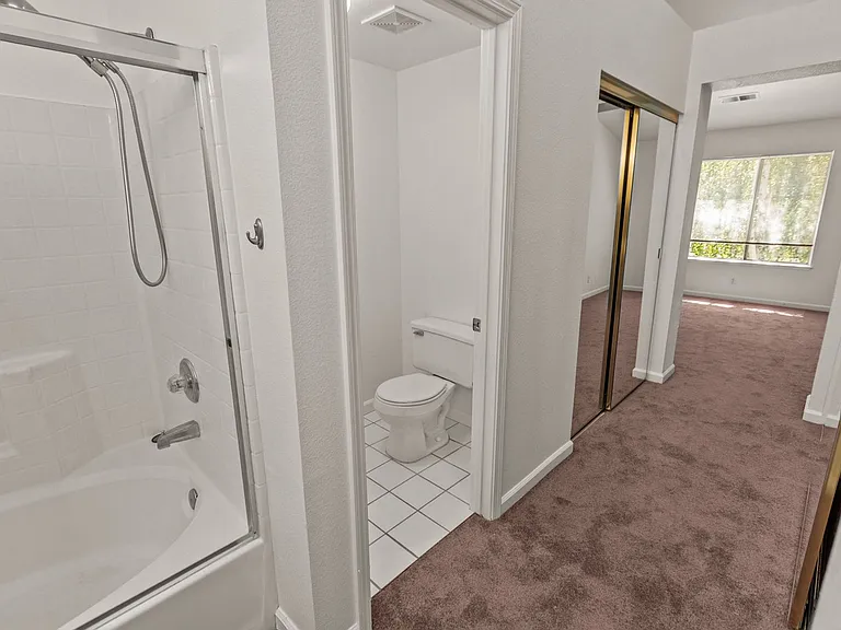 6125 Lambeck Ln — Photo 46