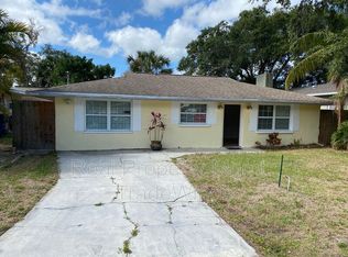 129 Maryland Ave, Palm Harbor, FL 34683
