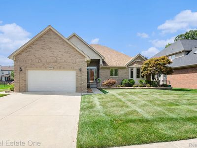 54149 Acadia Dr, Macomb, MI, 48042