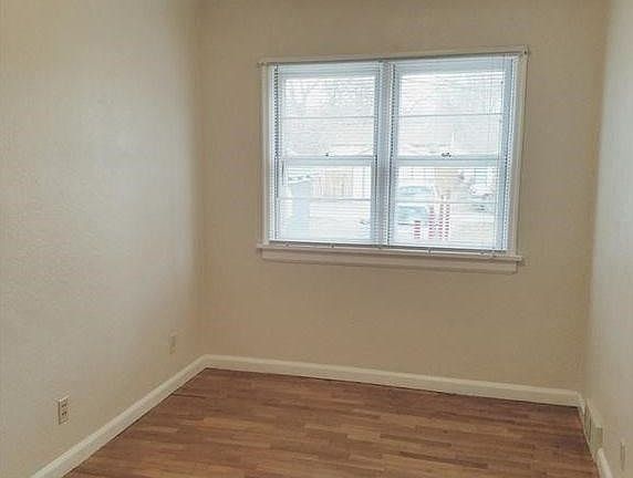 5th image of 805 Broadwater Ave