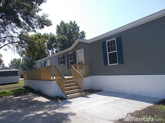 2nd image of 2523 Glenwood Dr