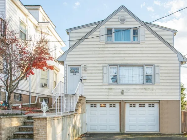 38 Lakeshore Dr, Prospect Park Boro, NJ 07508