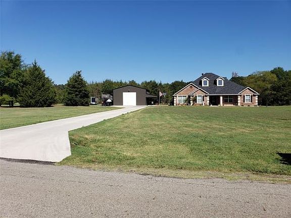 4th image of 240 County Road 1451