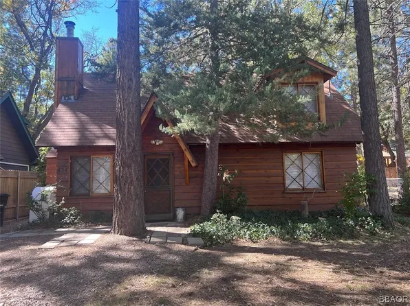 434 Highland Ln, Sugarloaf, CA 92386