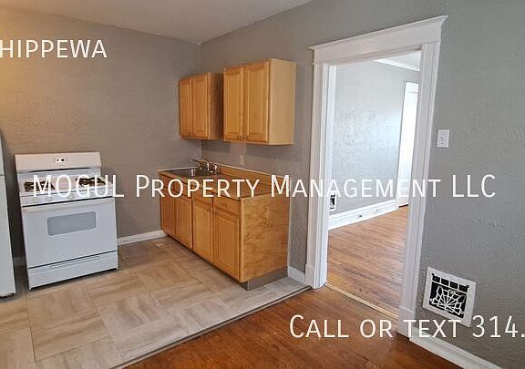 4th image of 5057A Chippewa St