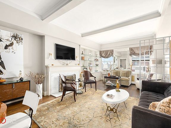 2nd image of 39 5th Ave #14AB
