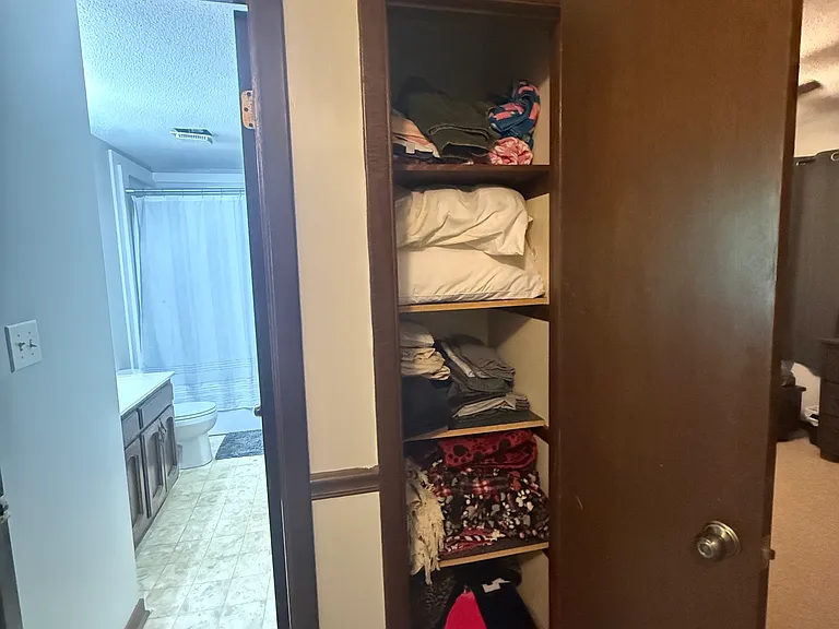 403 Keeble St #403 — Photo 17