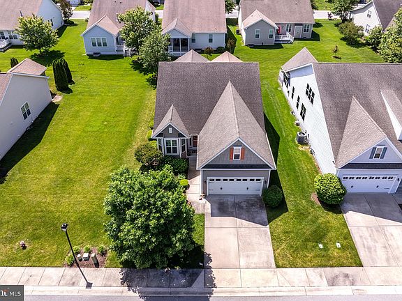 4th image of 31766 Chablis Ln #76