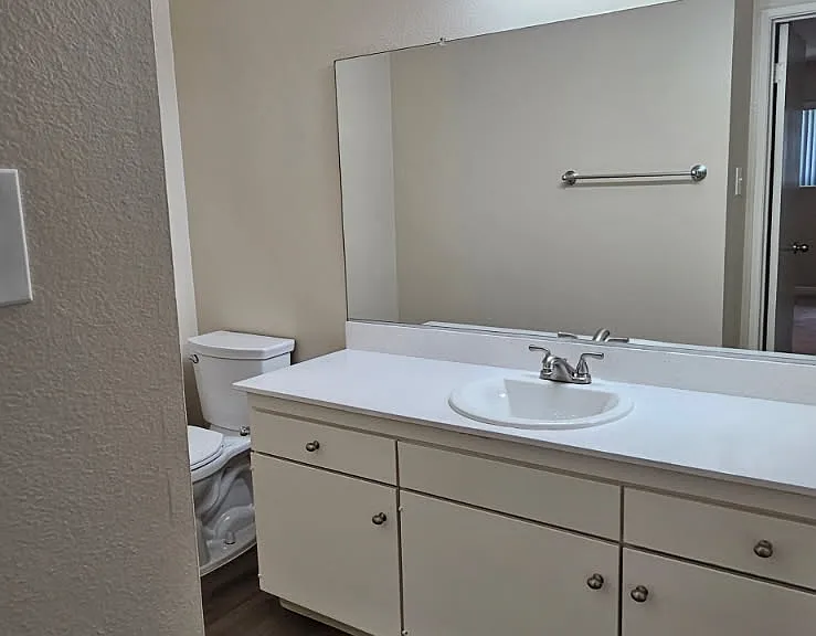 Puerta Madera Apartments — Photo 7