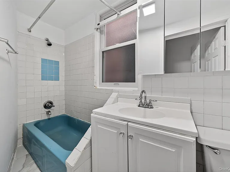 647 Manida St #2 — Photo 12