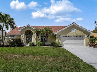 28861 Regis Ct, Bonita Springs, FL 34134