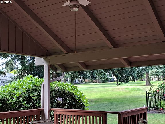4th image of 2906 SE 153rd Ave