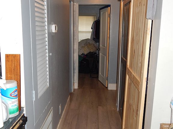 5th image of 2051 Shellfield Rd