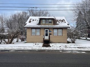 43 Chaney Ave, Tupper Lake, NY 12986