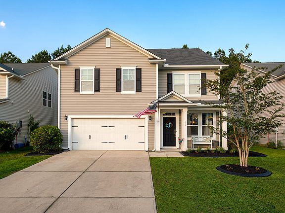 2nd image of 228 Laurel Crest Way