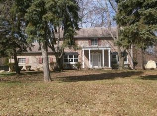5315 Kimberly Woods Cir, Flint, MI 48504