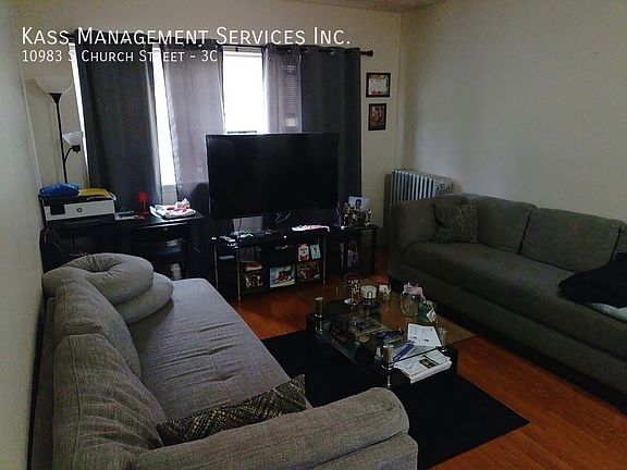 4th image of 10983 S Church St #3C