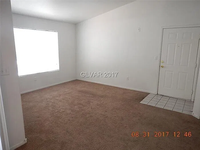 2 bed, 2.0 bath, 960 sqft, $1,265 — Photo 3