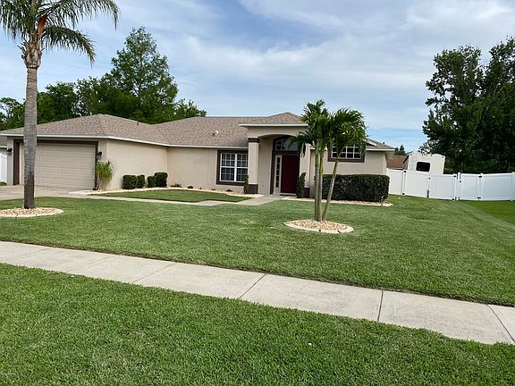 3rd image of 444 Nash Ln