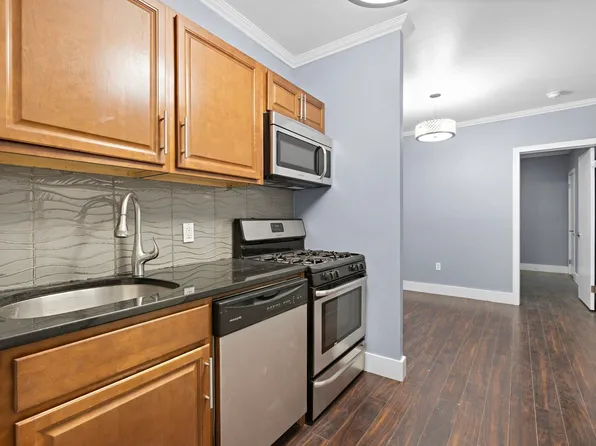 151 Sip Avenue image 5 of 16