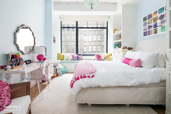 Rented by Sotheby's International Realty | media 8