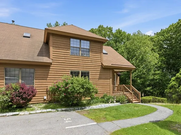 54 Perkins Ct Unit 54, Haverhill, MA 01832