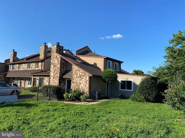 1741 Nathaniel Dr, Philadelphia, PA 19116