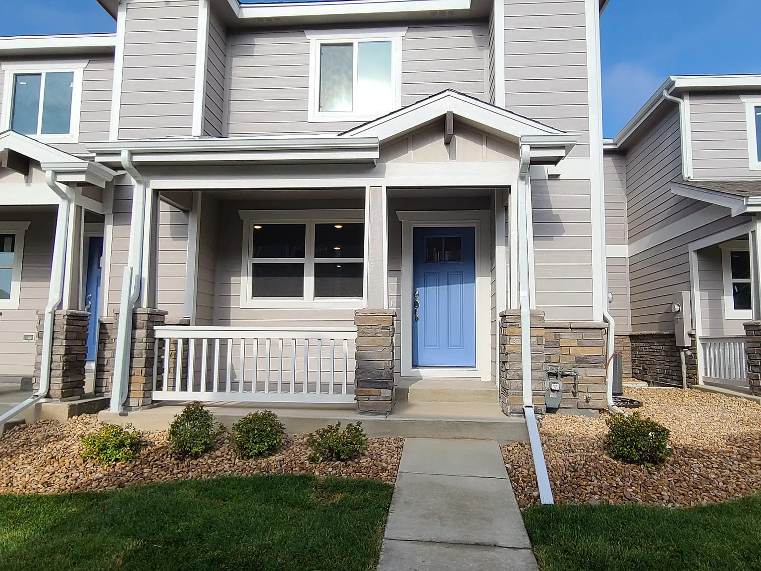 4 bed, 3.5 bath, 1700 sqft, $2,675 — Photo 1