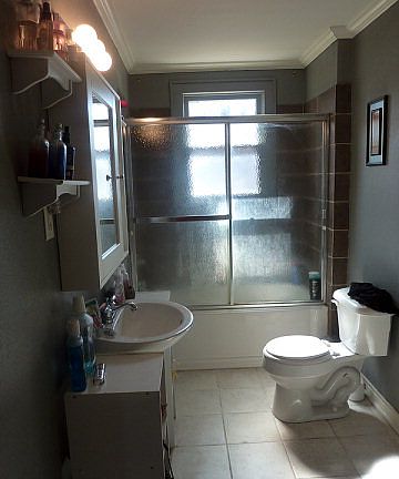 3rd image of 703 Saint Thomas Dr