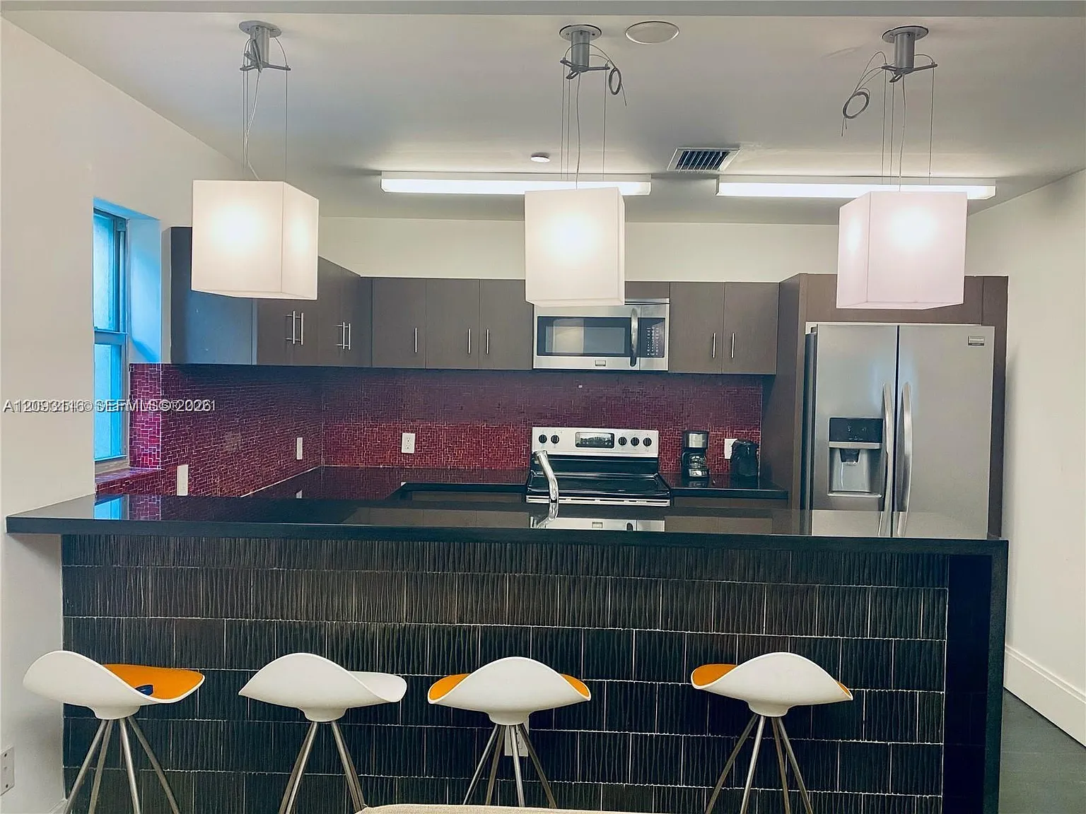 1515 Euclid Ave — Photo 3