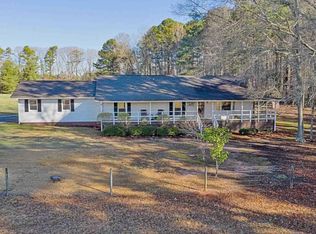 272 McIntosh Rd, Brooks, GA 30205