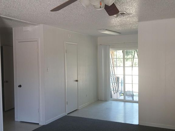3rd image of 401 S Pondalily APT 1