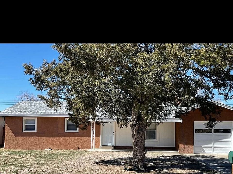1st image of 2909 Cuervo Dr NE