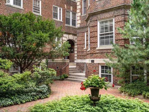 43 Linnaean St APT 24, Cambridge, MA 02138