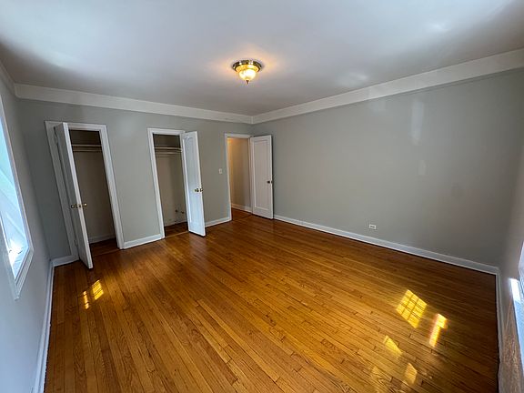 5th image of 3530 81st St APT 2M