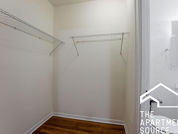 5th image of 2148 N Dayton St #103